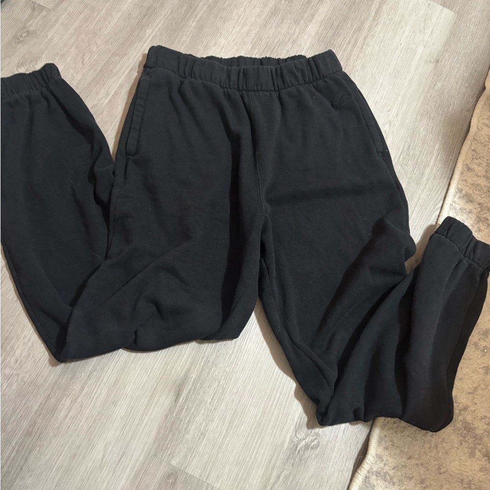Hollister women’s Black Sweatpants